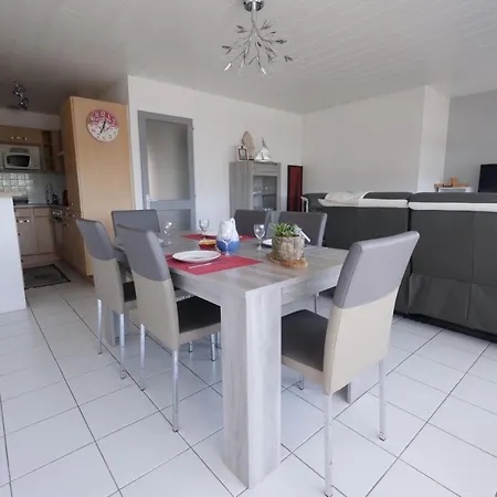 Un Appartement Sur La Marina De St-Gilles Saint-Gilles-Croix-de-Vie Exterior photo